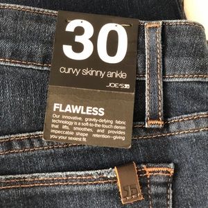 NWT Size 30 Curvy Skinny Ankle Joe’s Jeans
